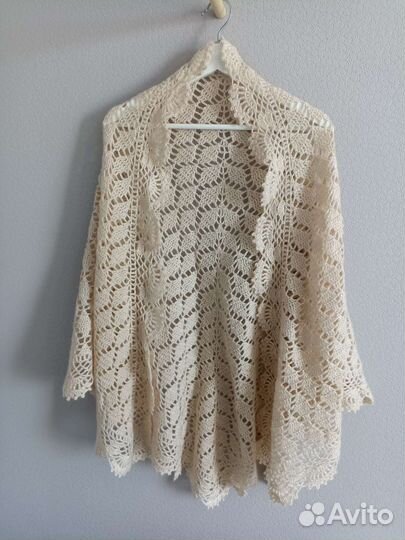 Шаль вязаная. Ручная работа