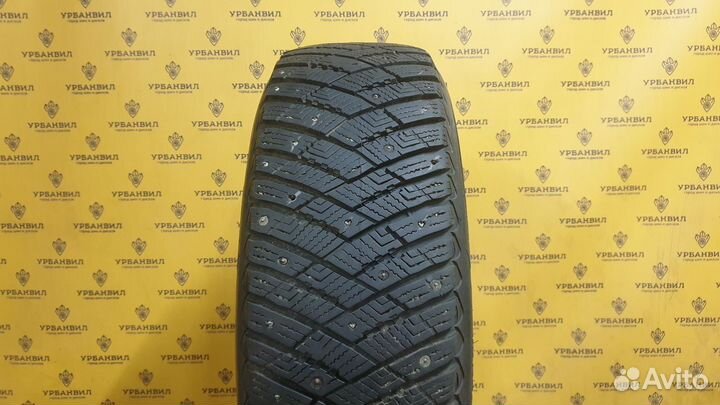 Goodyear UltraGrip Ice Arctic SUV 225/60 R18 104T