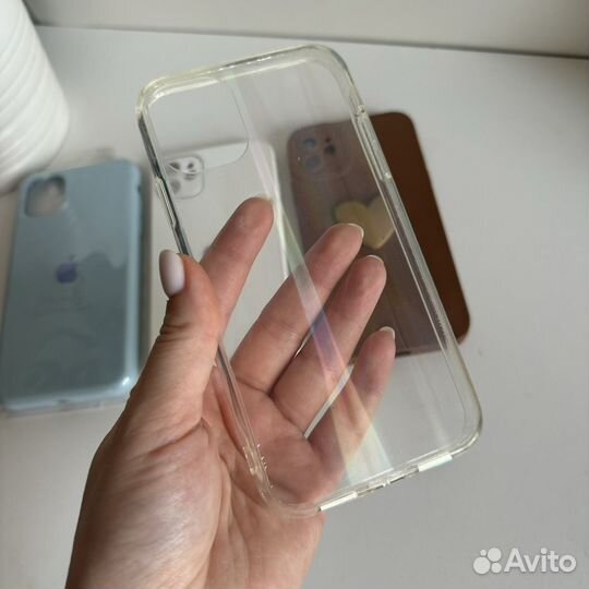 Чехол на iPhone 11