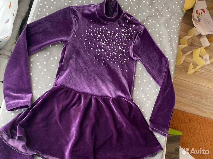 Костюм для фигурного катания