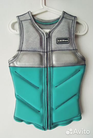 Жилет one more wave женский