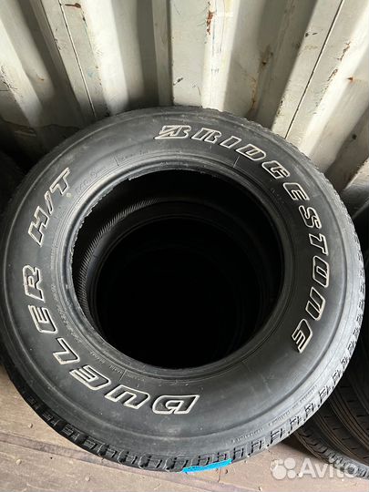 Bridgestone Dueler H/T 275/65 R17