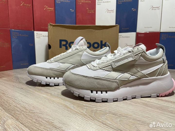 Кроссовки женские все размеры