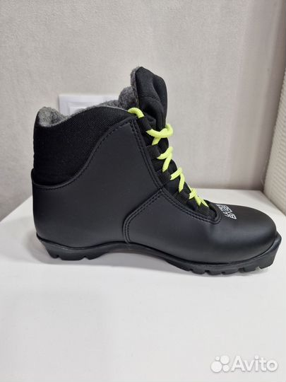 Лыжные ботинки trek
