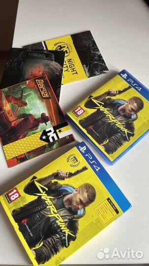 Cyberpunk 2077 ps4 in the box