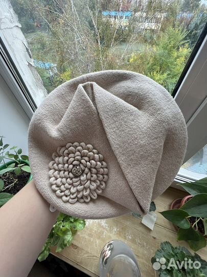 Берет женский (56)