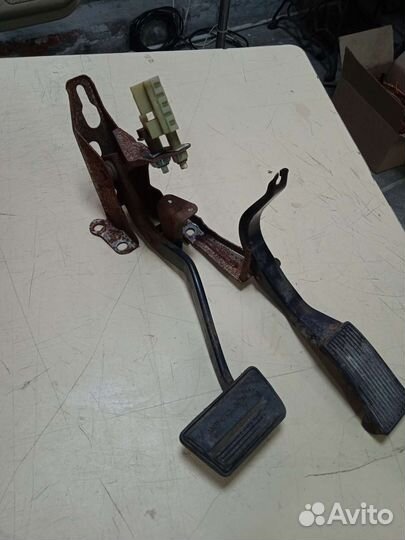 Блок педалей Pontiac Grand AM Понтиак гранд ам