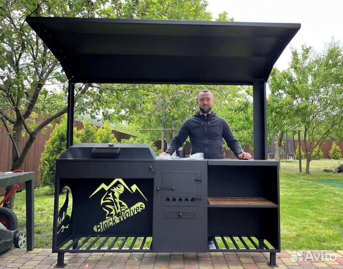 Мангал с крышей