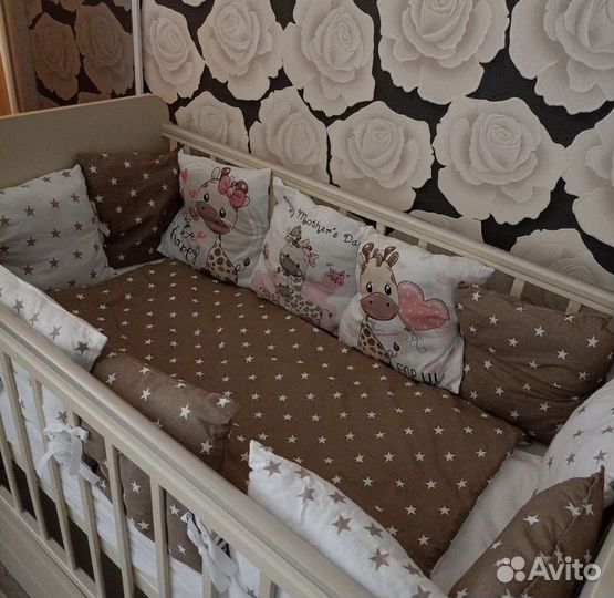 Набор: бортики+комплект в кроватку 17пр Новый