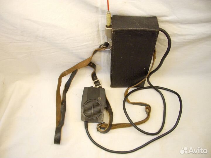 Корпус радиостанции Ласточка из СССР