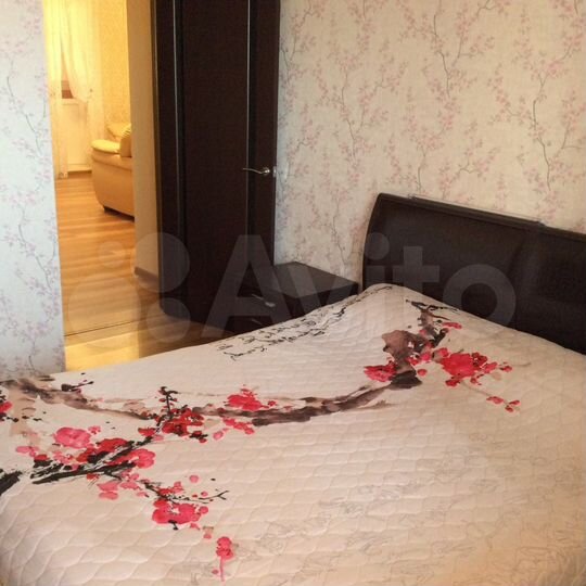 2-к. квартира, 57 м², 8/10 эт.