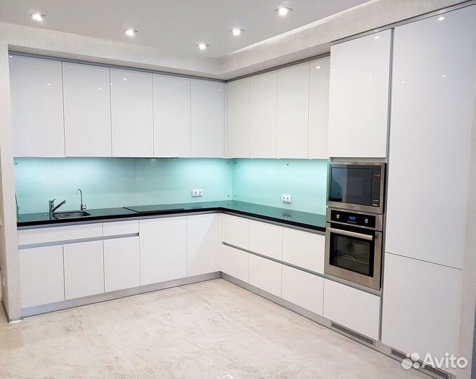 Кухня в потолок на заказ в г.Владимир