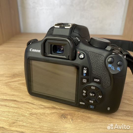 Фотоаппарат Canon 1200D + 18-55mm (6839)