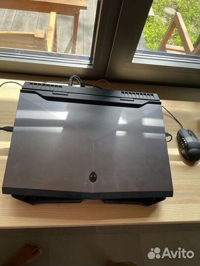 Ноутбук dell alienware 17 R5