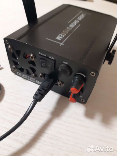 Мощная лазерная светомузыка с фоном