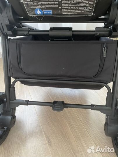 Коляска прогулочная Moon resea sport