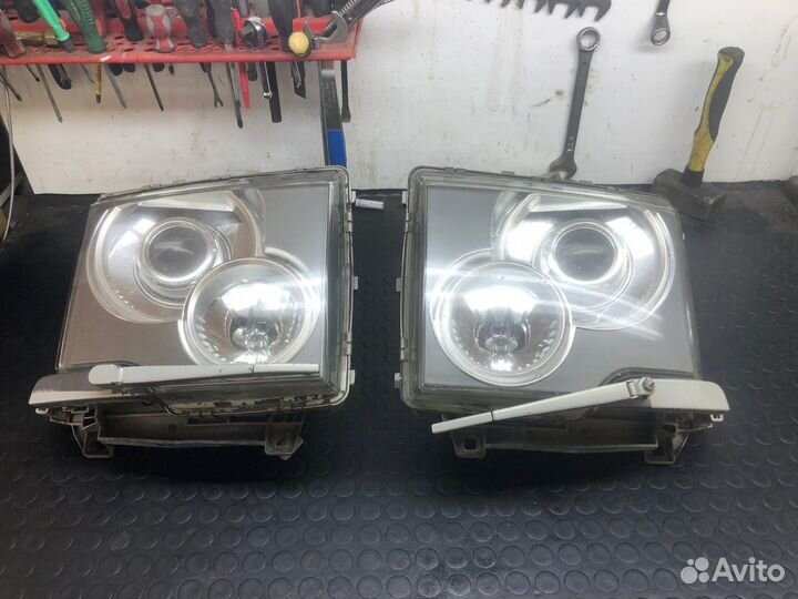 Фары передние Land Rover Range Rover 3