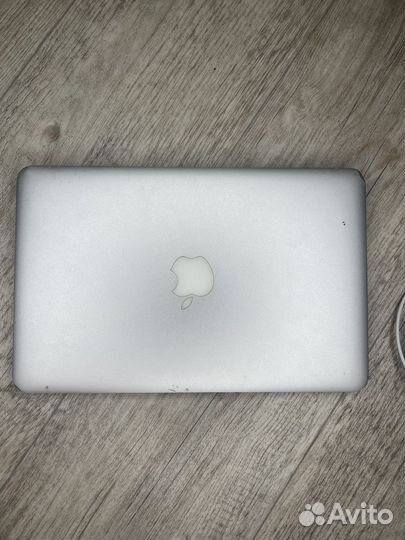 Apple MacBook Air 11 2011 4/128Gb