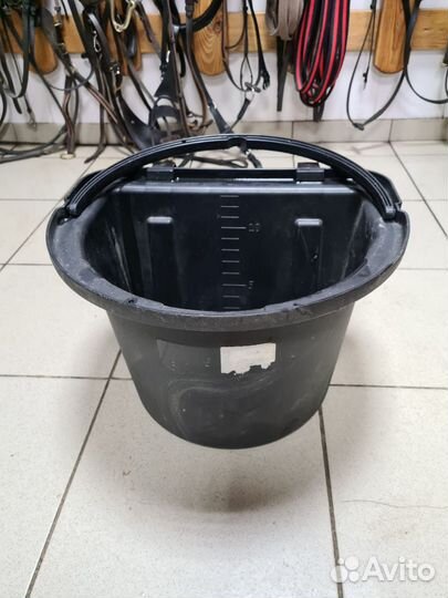 Кормушка +для лошадей