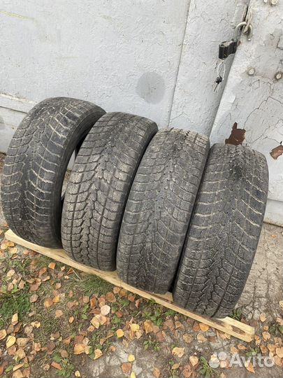 Toyo Observe 934 235/65 R17