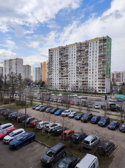 4-к. квартира, 92 м², 4/14 эт.