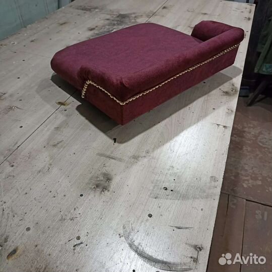 Диванчик для домашних питомцев