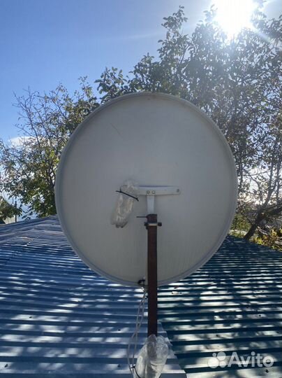 Антенна спутниковая