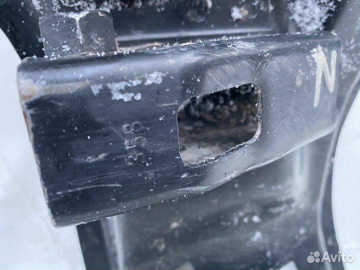 Подрамник балка подмоторная fiat Panda ll 1.2AMT