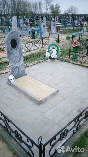 Уборка могил, уст. памятников, укладка плитки и др
