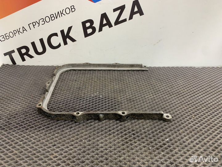 99468498 Прижимная планка передняя Iveco Stralis