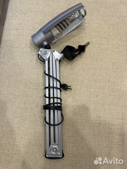 Лампа настольная