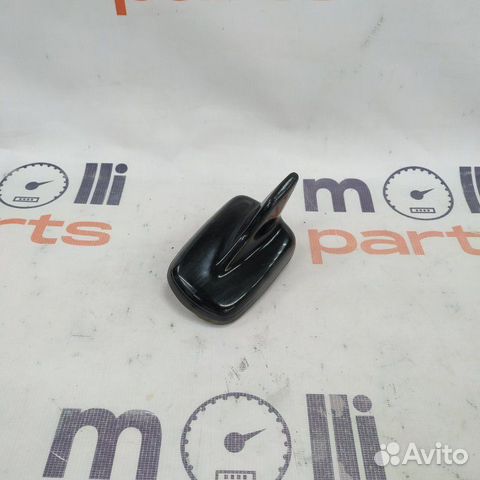 Антенна Audi A4 B9 2019