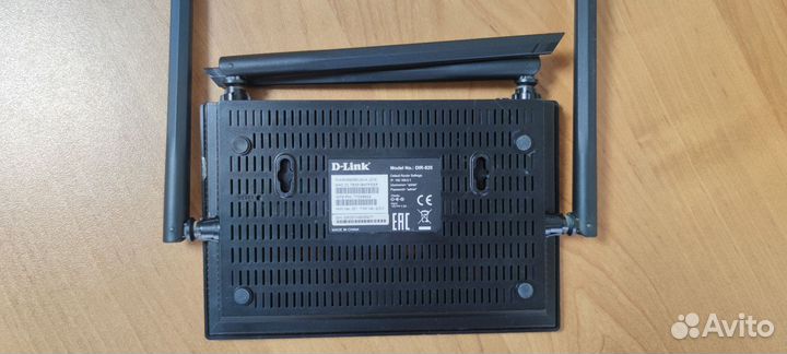 Wifi роутер D-Link Dir-825