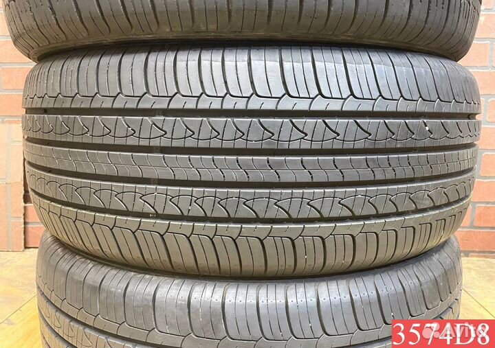 Nexen N'Priz AH8 215/55 R17 91N