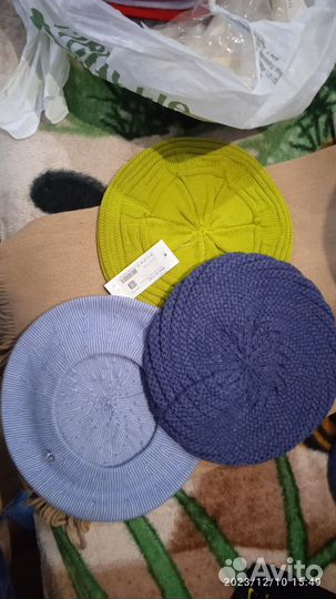 Берет новый женский