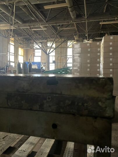 Чугунный сварочный стол