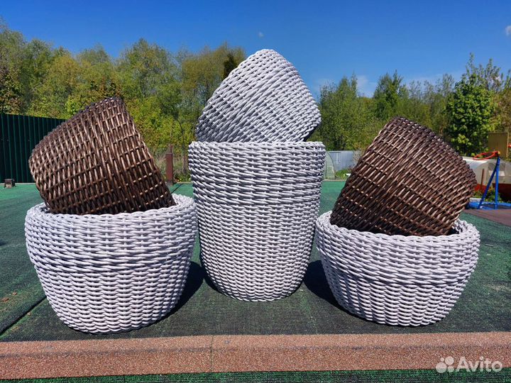 Кашпо ручной работы из искусственного ротанга