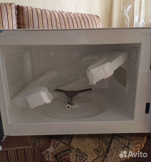 Микроволновая печь Elenberg MS-2009M