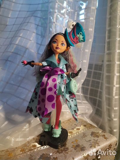 Кукла ever After High Меделин Хеттер