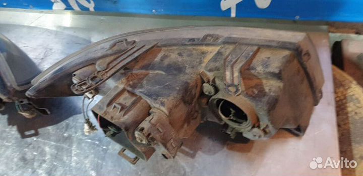 Фара Лифан Солано правая левая