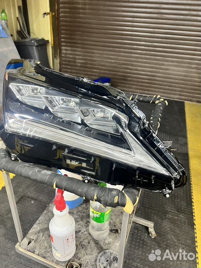 Фара правая lexus RX4