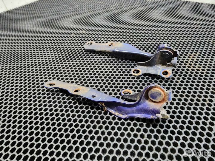 Петля капота Geely MK, Mk cross 2008-2015