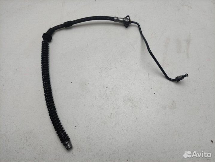 Трубка тормозная передняя левая Volkswagen Touareg