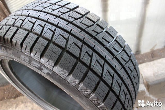Зимняя одна новая шина 255/55/R18 Bridgestone RFT