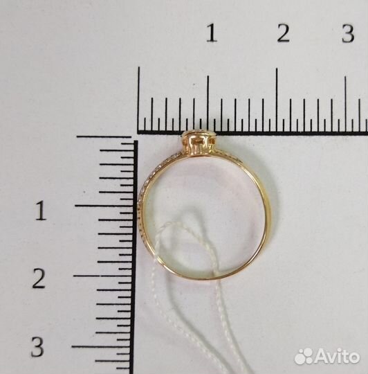 Золотое кольцо с фианитом (9680)