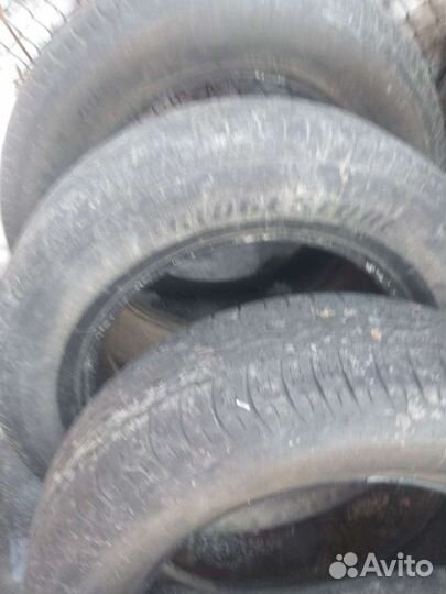 Bridgestone Dueler A/T 225/65 R17 101