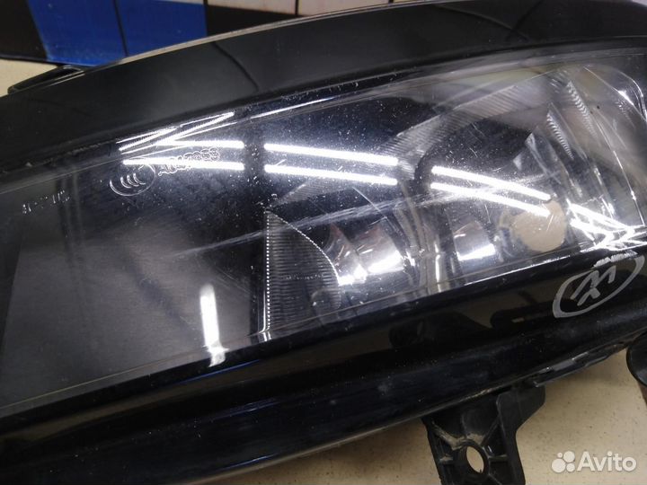 Фара противотуманная левая Golf VII 2012