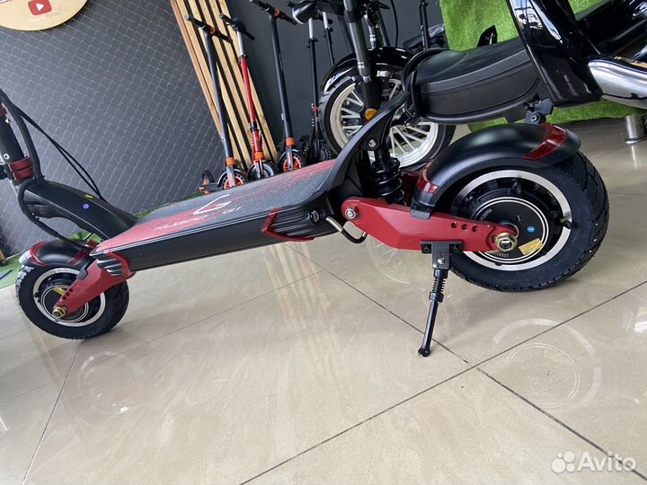 Электросамокат Kugoo G1