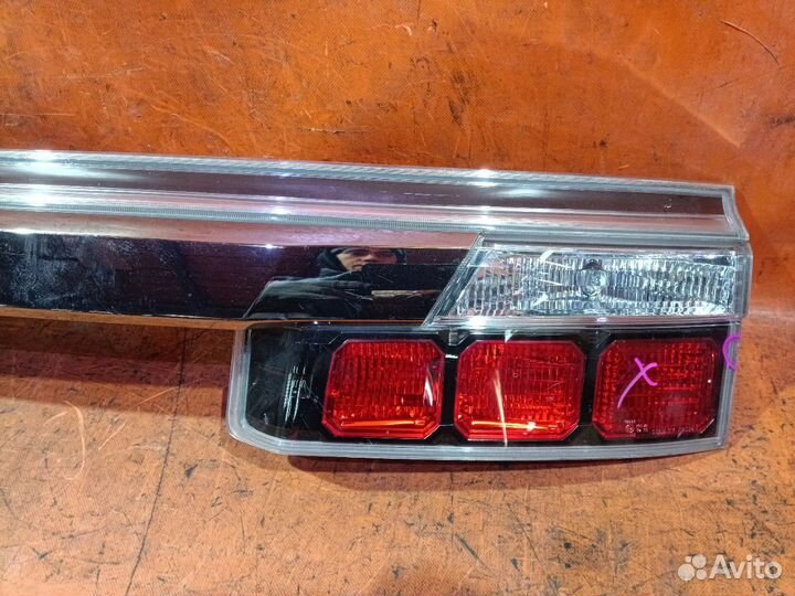 Стоп-планка Honda Stepwgn RG3