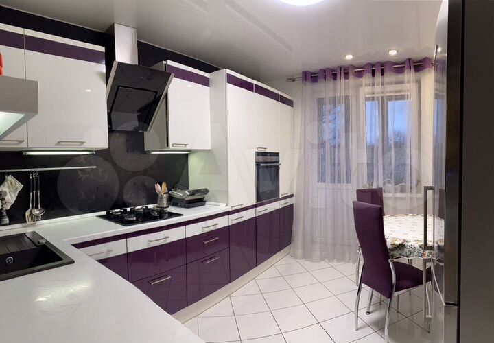 2-к. квартира, 65 м², 4/7 эт.